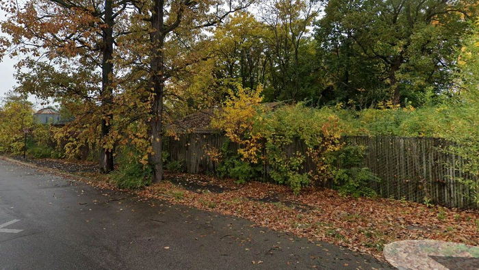 Belle Isle Childrens Zoo - Web Listing And Street View Photo (newer photo)
